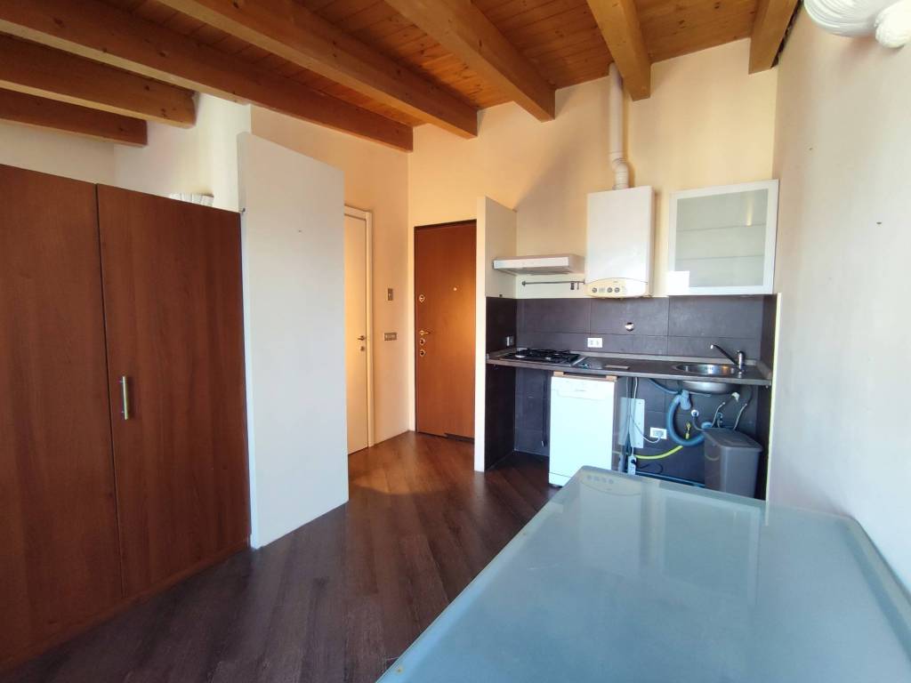 appartamento in affitto a Milano in zona Isola