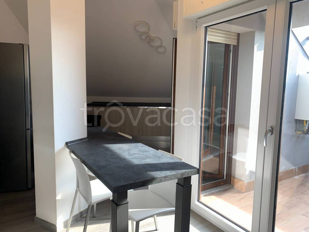 appartamento in affitto a Milano in zona Corvetto