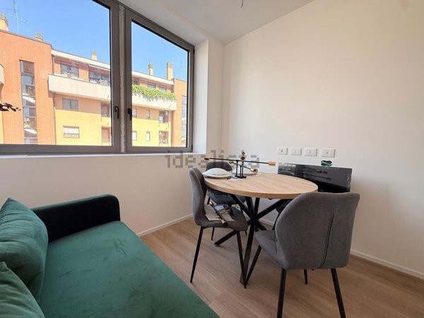 appartamento in affitto a Milano in zona Vigentino