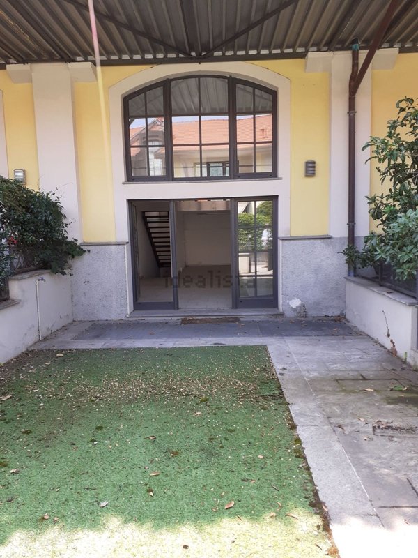 casa indipendente in affitto a Milano in zona Vigentino