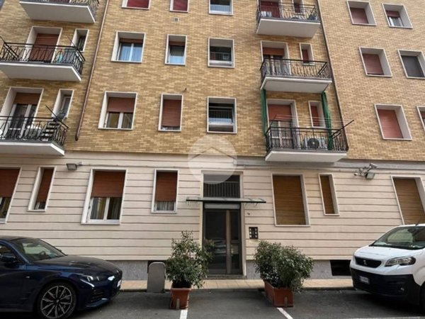 appartamento in affitto a Milano in zona Baggio