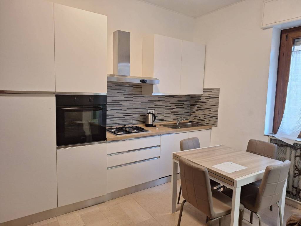appartamento in affitto a Milano in zona Corvetto