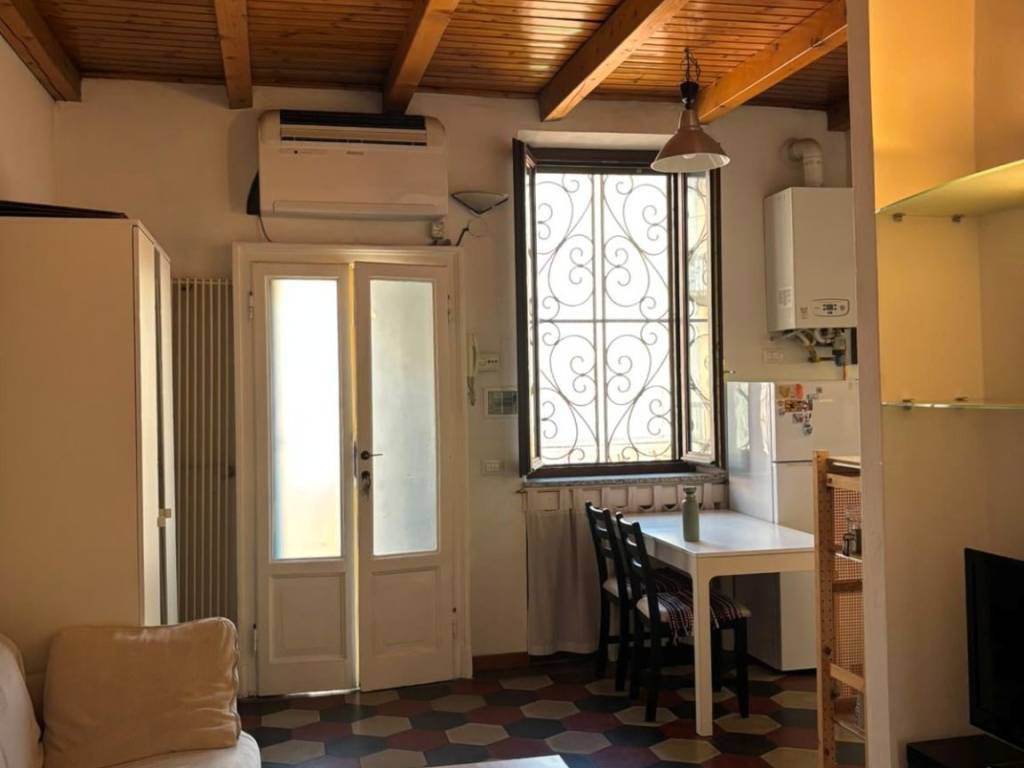 appartamento in affitto a Milano in zona Porta Vigentina