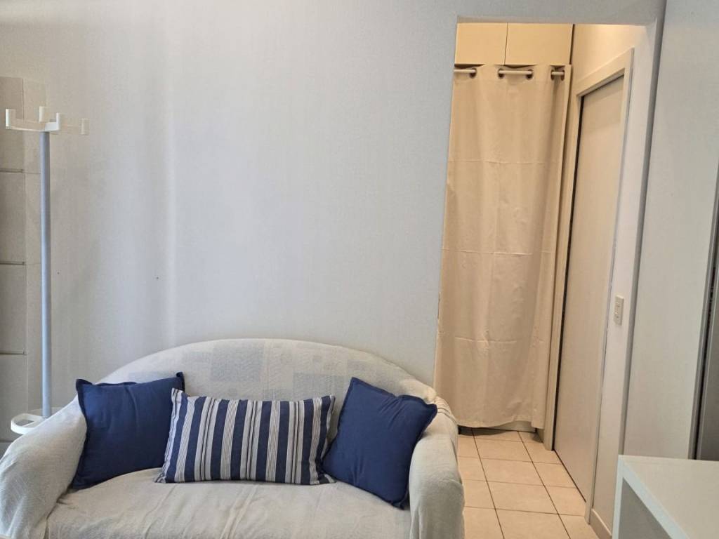 appartamento in affitto a Milano in zona Cinque Giornate