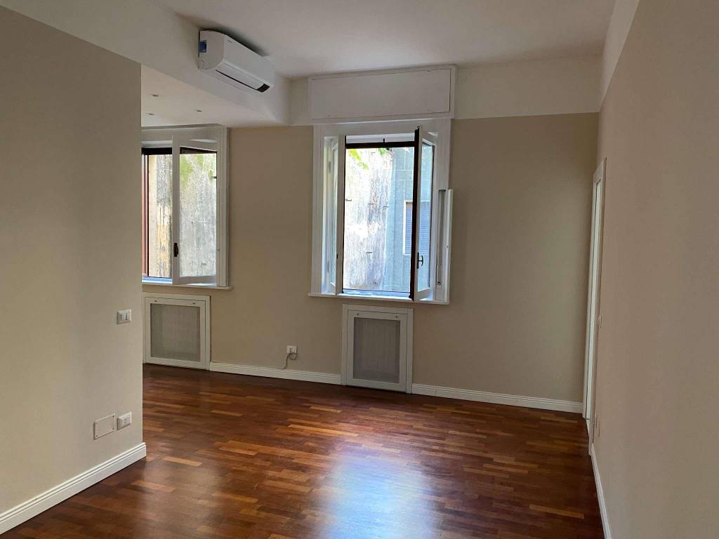 appartamento in affitto a Milano in zona Sant'Ambrogio