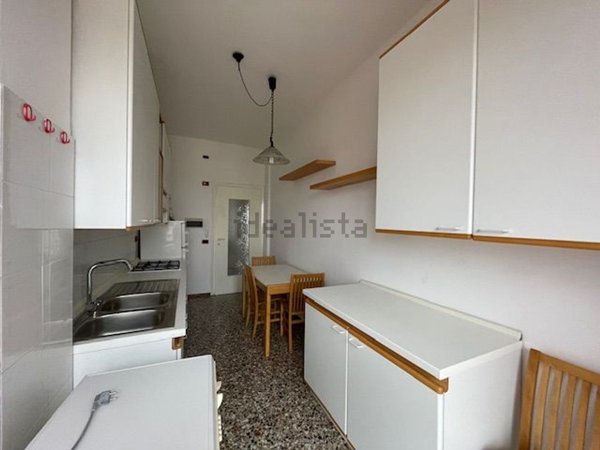 appartamento in affitto a Milano in zona Lorenteggio