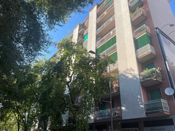 appartamento in affitto a Milano in zona Bande Nere