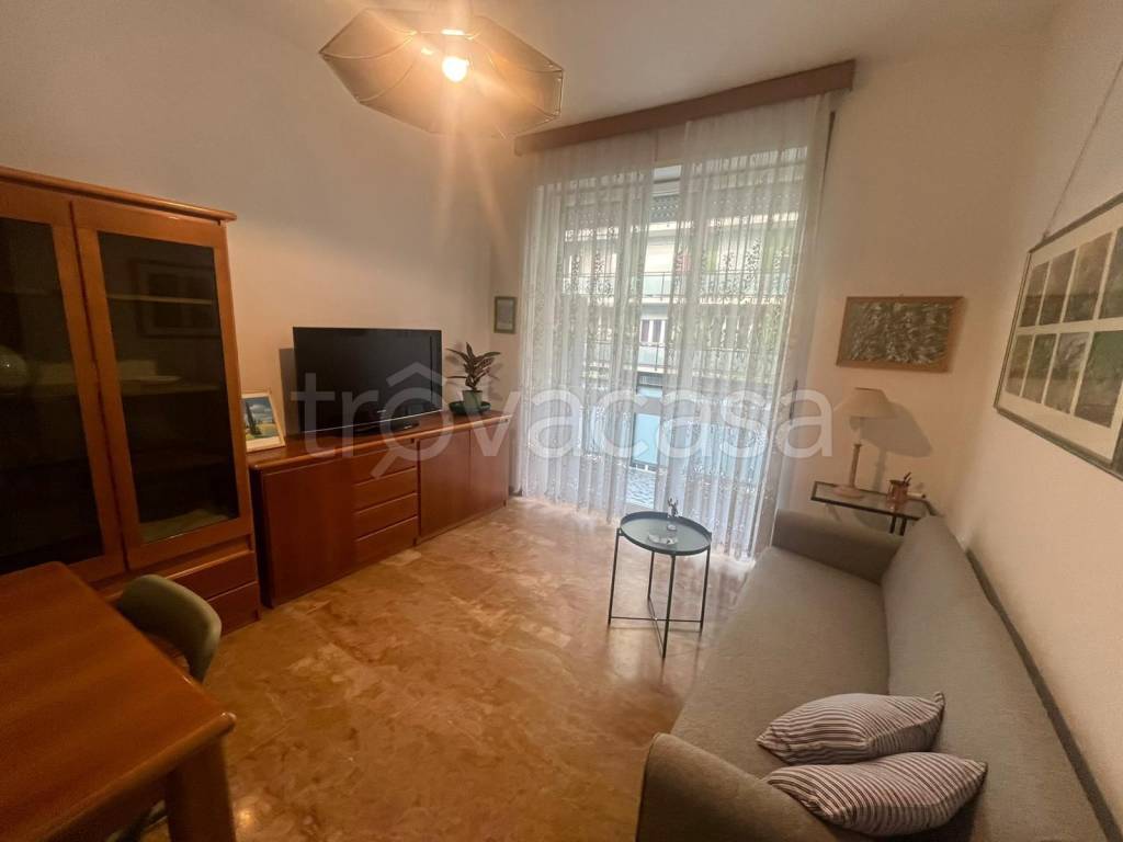 appartamento in affitto a Milano in zona Piazzale Lodi