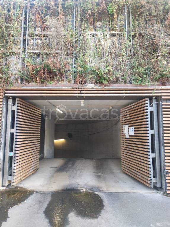 negozio in affitto a Milano in zona Dergano