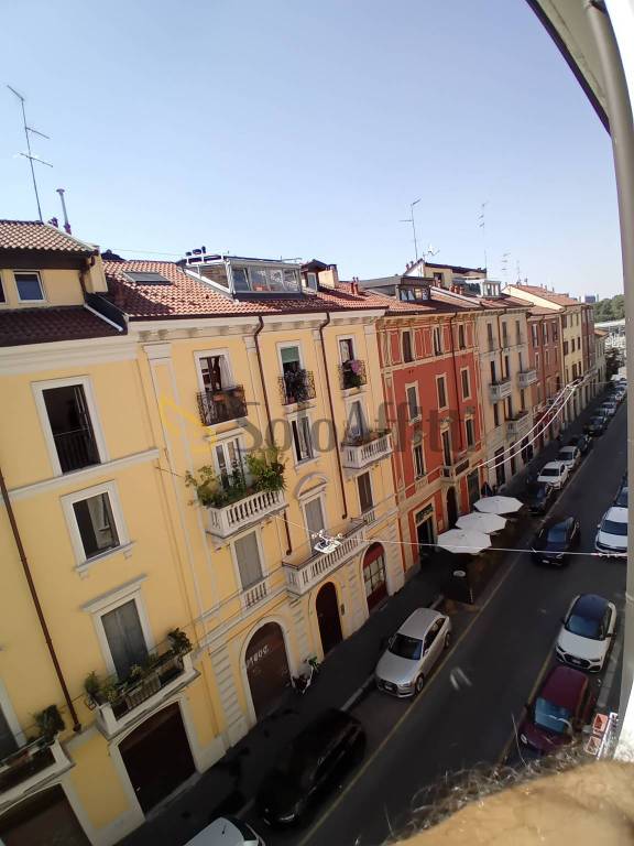 appartamento in affitto a Milano in zona Isola