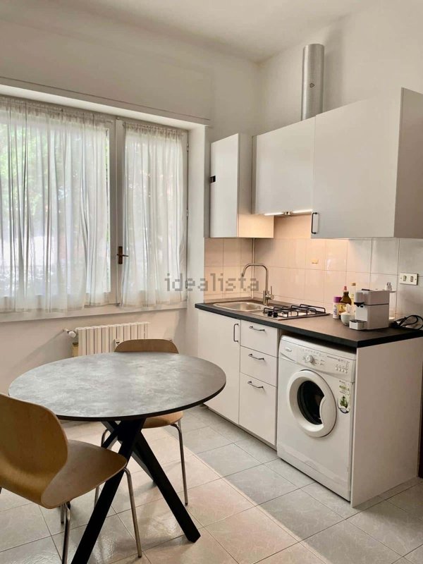 appartamento in affitto a Milano in zona Corsica