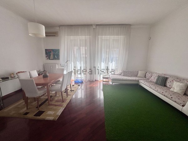 appartamento in affitto a Milano in zona Centro Direzionale