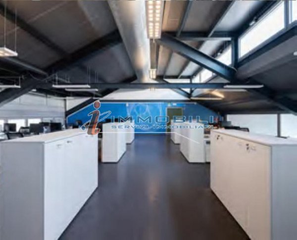 ufficio in affitto a Milano