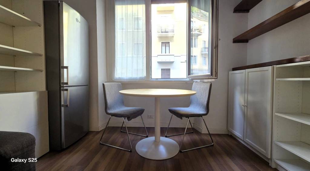appartamento in affitto a Milano in zona De Angeli