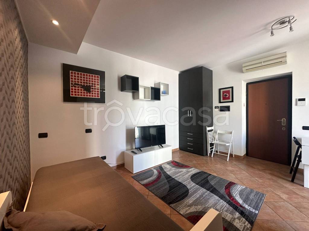appartamento in affitto a Milano in zona De Angeli