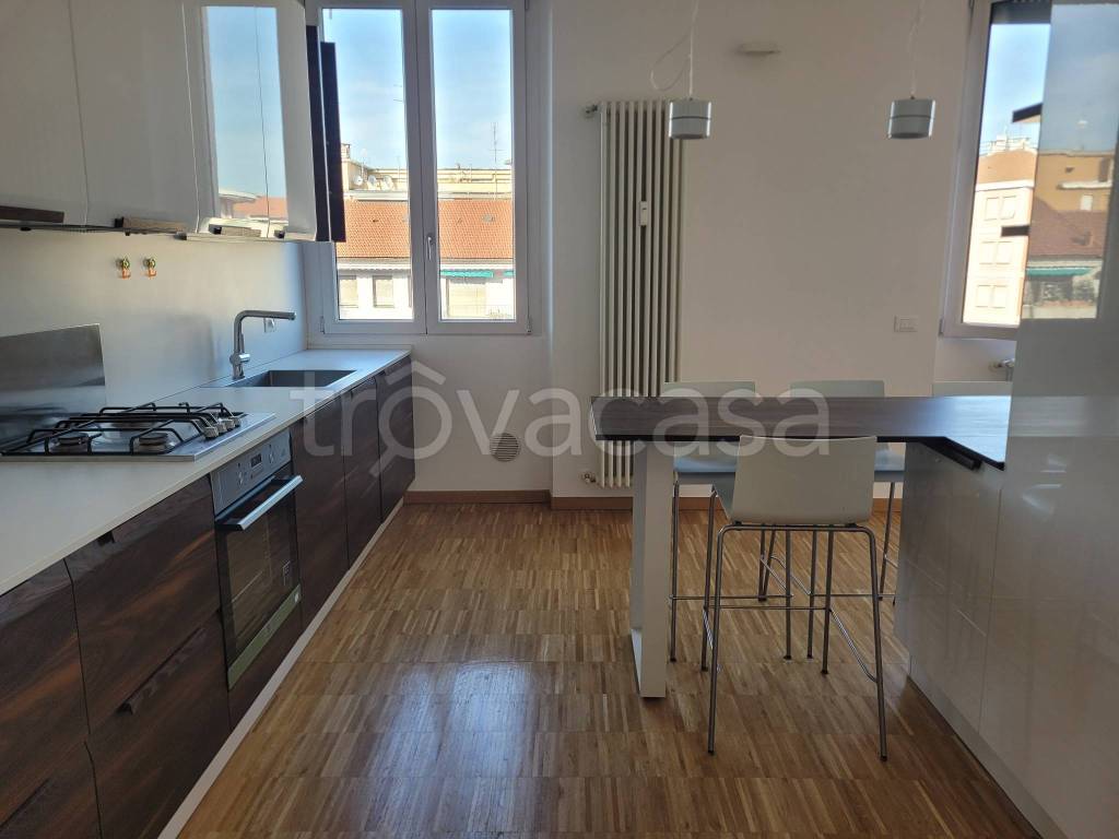 appartamento in affitto a Milano in zona Loreto
