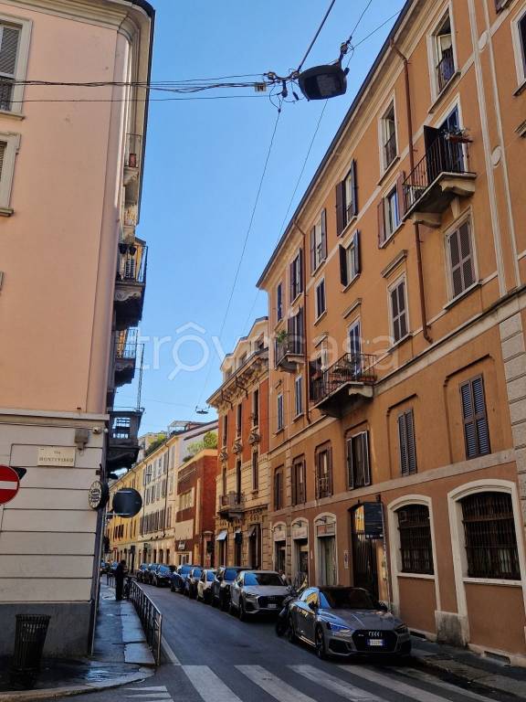 appartamento in affitto a Milano in zona Solari
