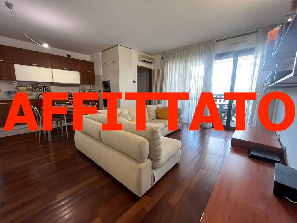 appartamento in affitto a Milano in zona Morivione