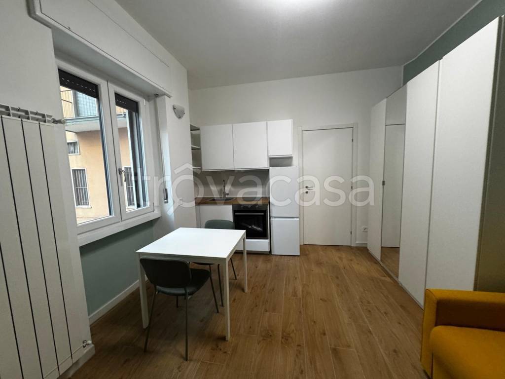 appartamento in affitto a Milano in zona Corvetto