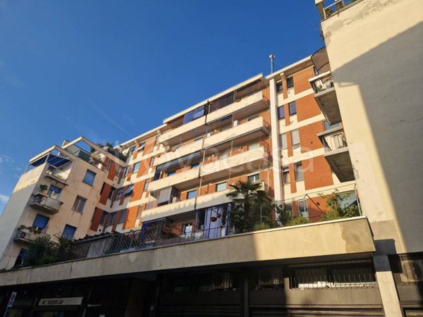 appartamento in affitto a Milano in zona Rembrandt