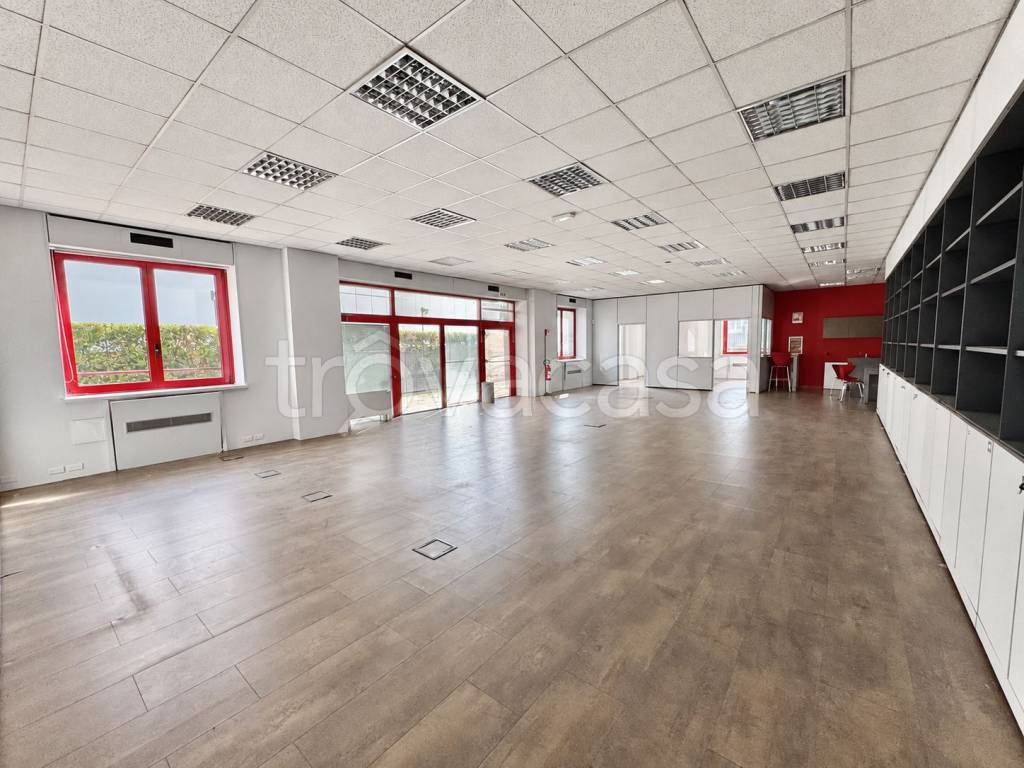 ufficio in affitto a Milano in zona Garegnano