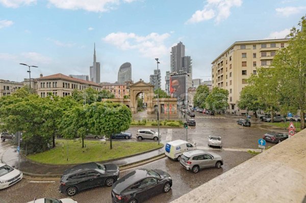 appartamento in affitto a Milano in zona Porta Nuova