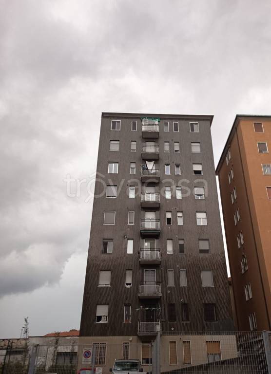 appartamento in affitto a Milano in zona Rottole