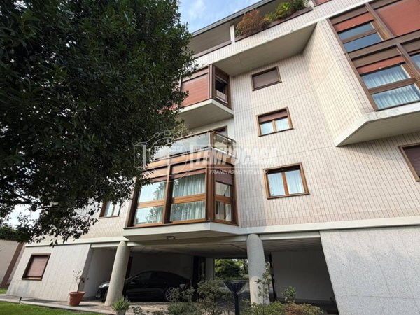 appartamento in affitto a Milano in zona Precotto