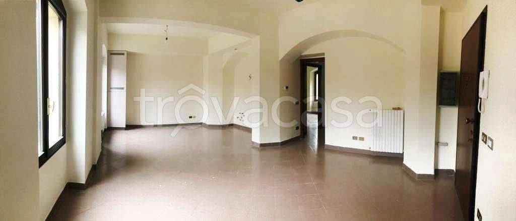 appartamento in affitto a Milano in zona Famagosta