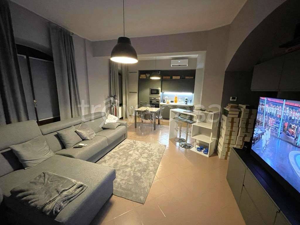 appartamento in affitto a Milano in zona Famagosta