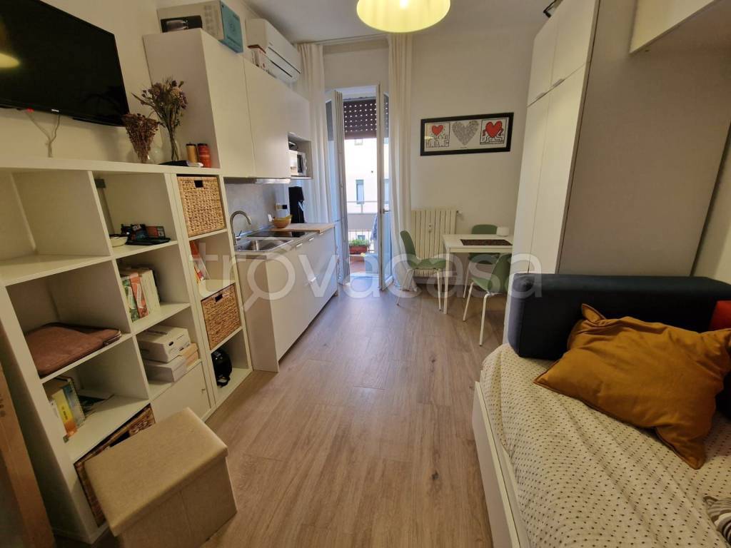 appartamento in affitto a Milano in zona Piazzale Lodi