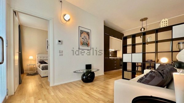 appartamento in affitto a Milano in zona Isola