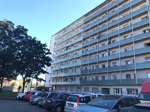 appartamento in affitto a Milano in zona Rottole