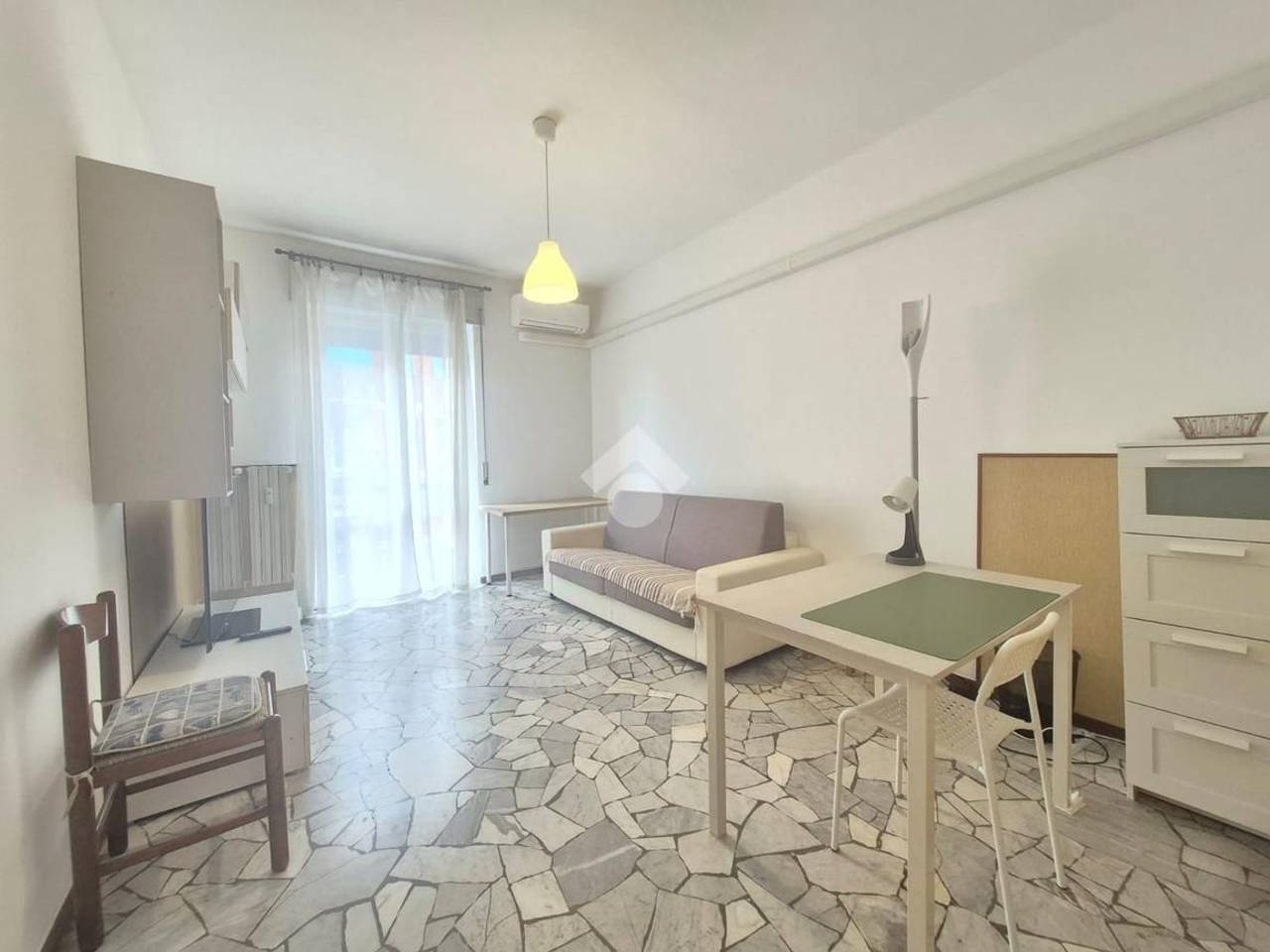 appartamento in affitto a Milano in zona Feltre