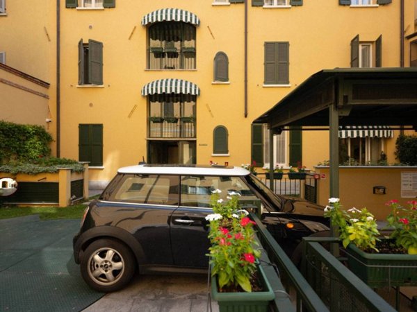 box auto in affitto a Milano in zona Conchetta