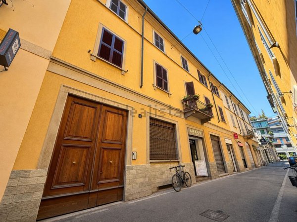 appartamento in affitto a Milano in zona Bullona
