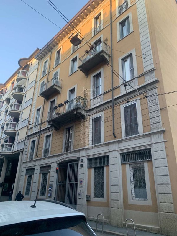 box auto in affitto a Milano