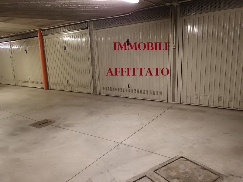 box auto in affitto a Milano in zona Affori
