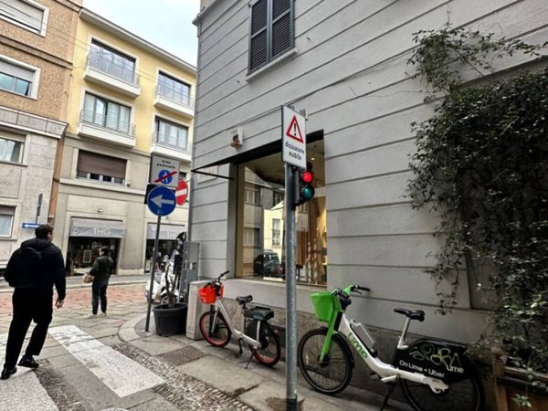 box auto in affitto a Milano in zona Brera