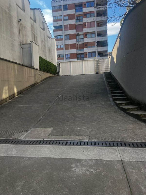 box auto in affitto a Milano in zona Cinque Giornate
