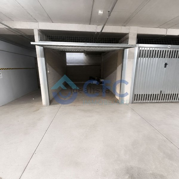 box auto in affitto a Milano in zona Stazione Centrale