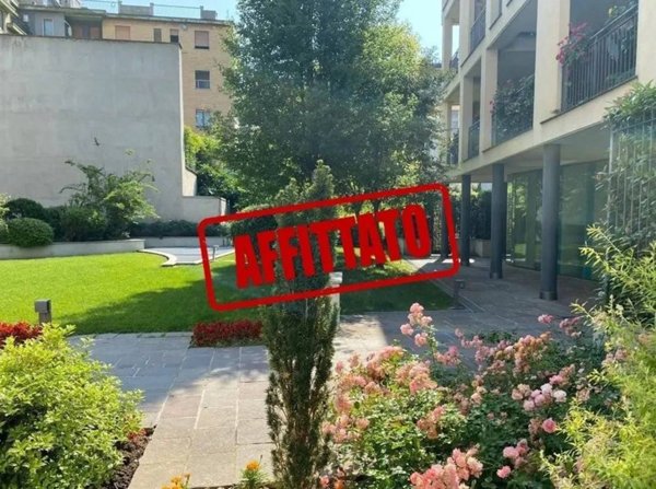 box auto in affitto a Milano in zona Città Studi
