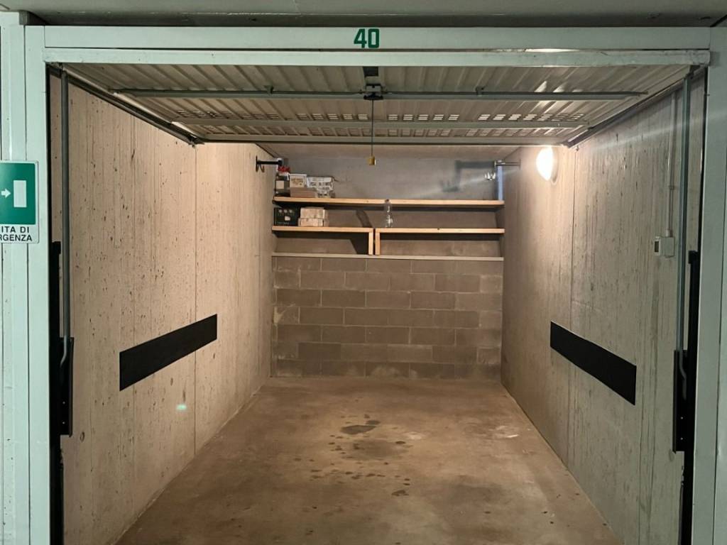 box auto in affitto a Milano in zona Turro