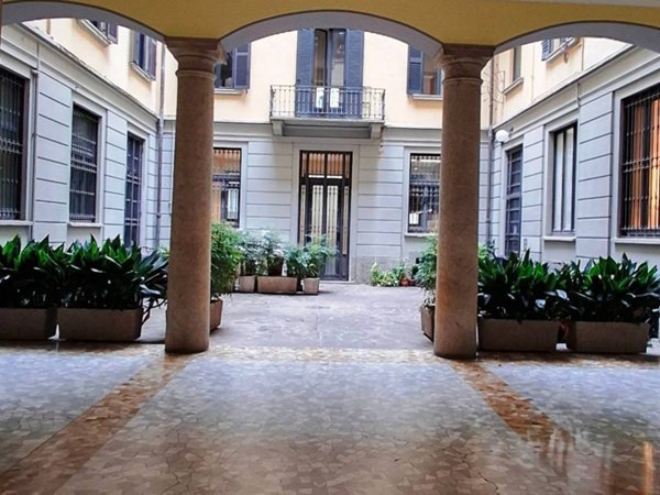 appartamento in affitto a Milano in zona Sant'Ambrogio