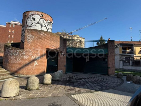 box auto in affitto a Milano in zona Crescenzago