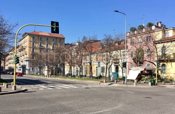 box auto in affitto a Milano in zona Porta Monforte