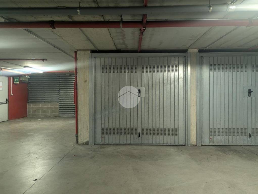 box auto in affitto a Milano in zona Dergano