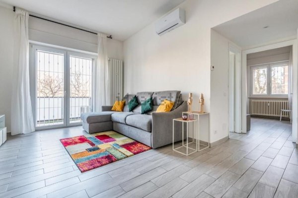appartamento in affitto a Milano in zona Lorenteggio