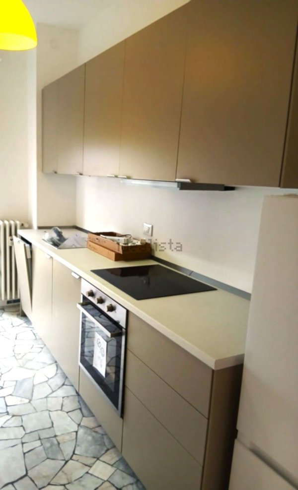 appartamento in affitto a Milano in zona Lorenteggio