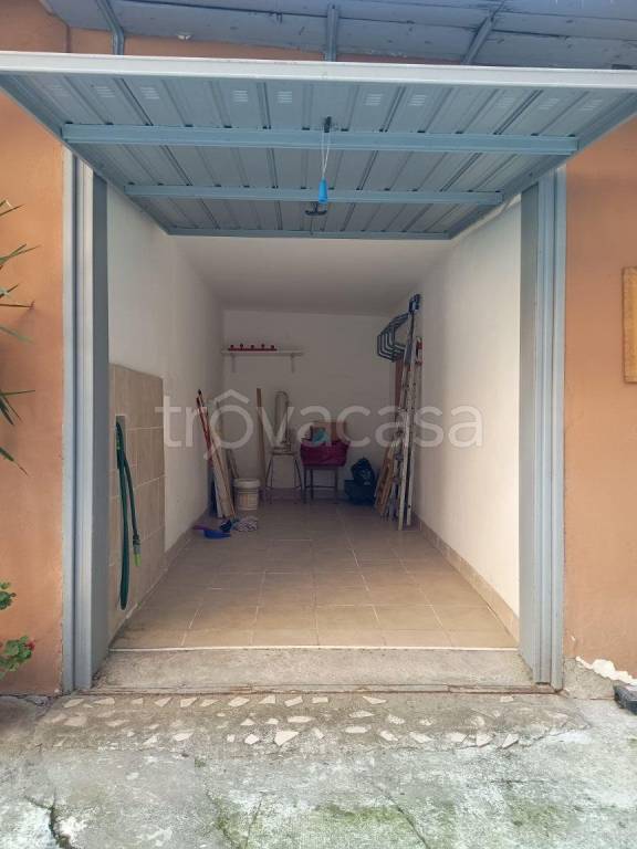 box auto in affitto a Milano in zona Loreto